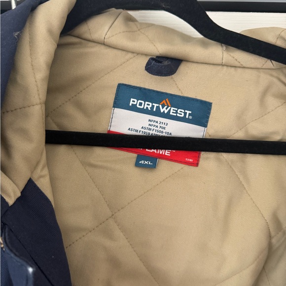 PORTWEST® FR Flame Resistant Duck Quilt Lined Jacket - UFR48 Men’s 4XL - Picture 3 of 5